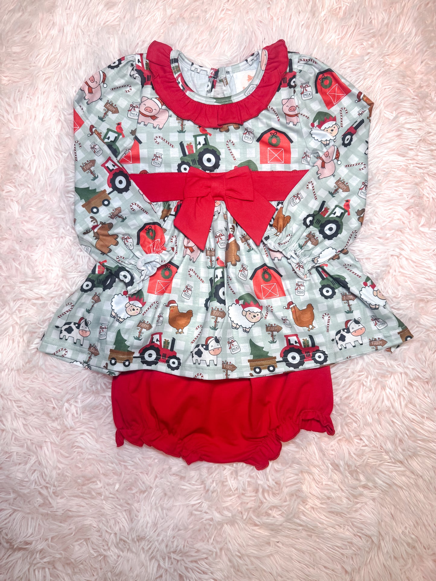 RTS: Girl’s Christmas on the Farm Diaper Set