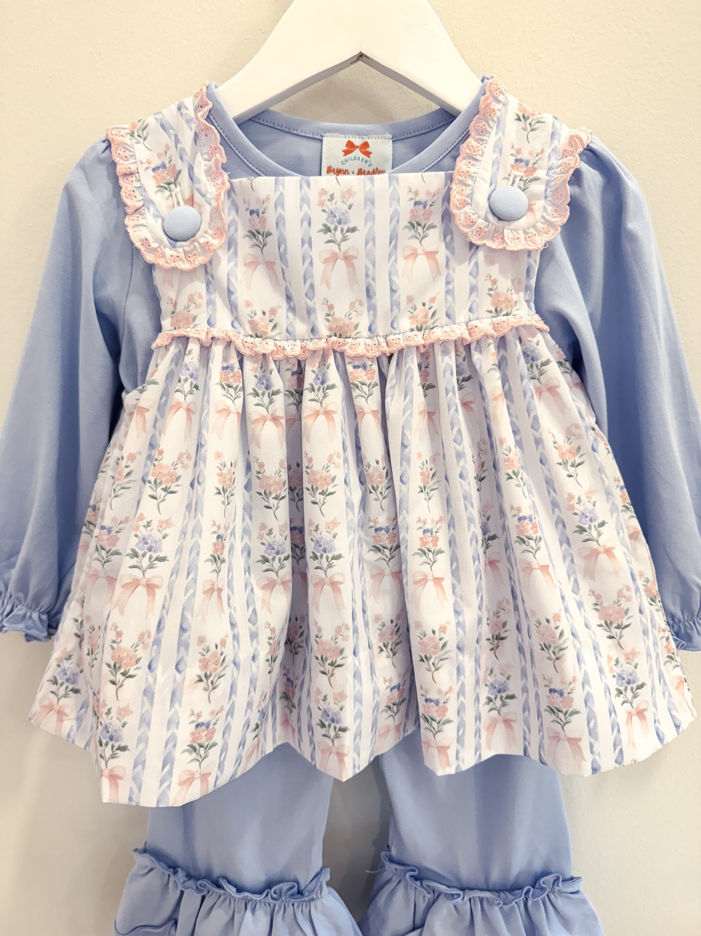 RTS: Bouquets + Bows Girl Pants Set