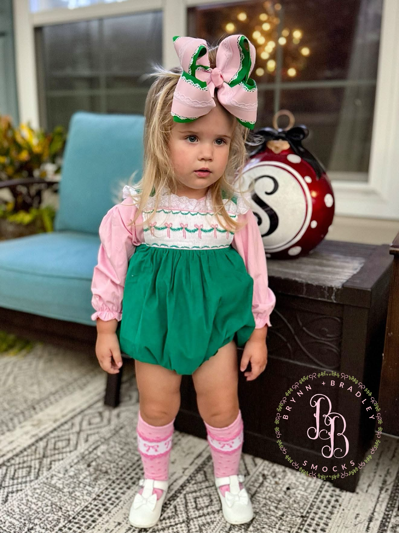 RTS: Girl’s Green Corduroy Bows Bubble Set