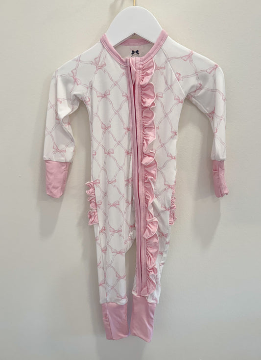 RTS: Bow Trellis Bamboo Ruffle Zippy