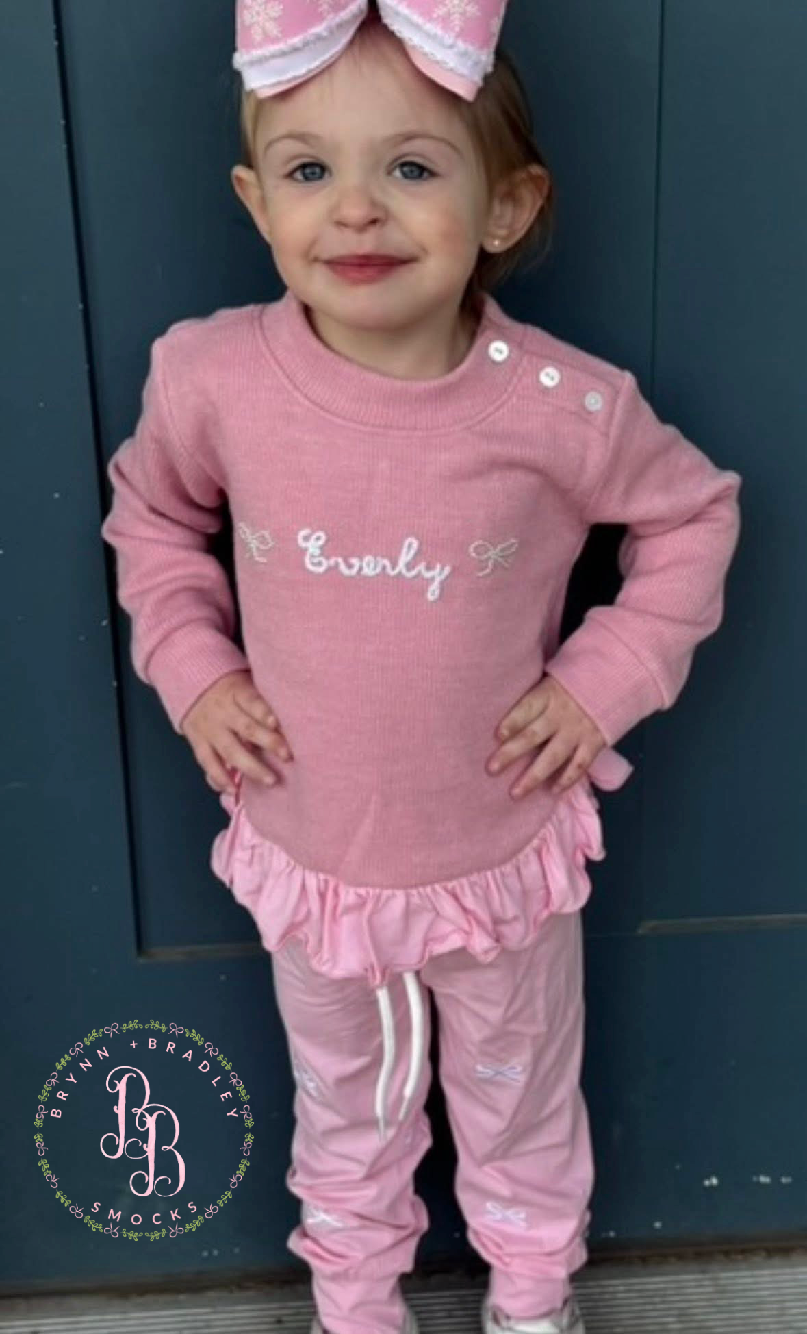 RTS: Girl’s Pearl Bow Sweater Joggers Set