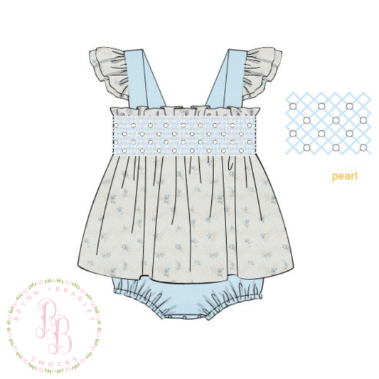 PO24: Vintage Rosebuds Girl Skirted Bubble
