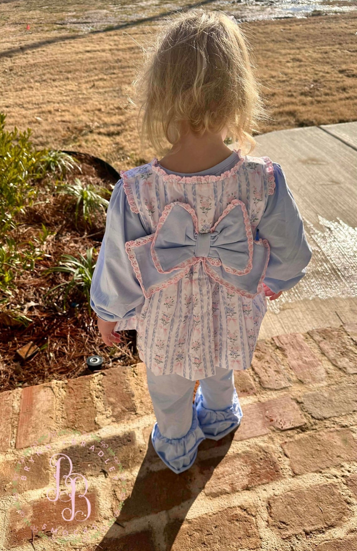 RTS: Bouquets + Bows Girl Pants Set