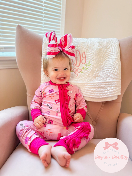 RTS: Delta Nu Bamboo Ruffle Zippy